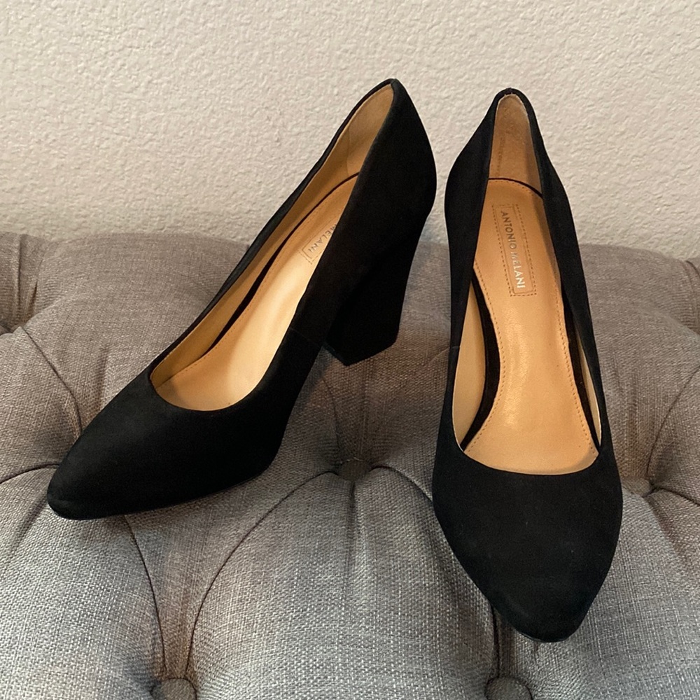 Antonio Melani suede heels